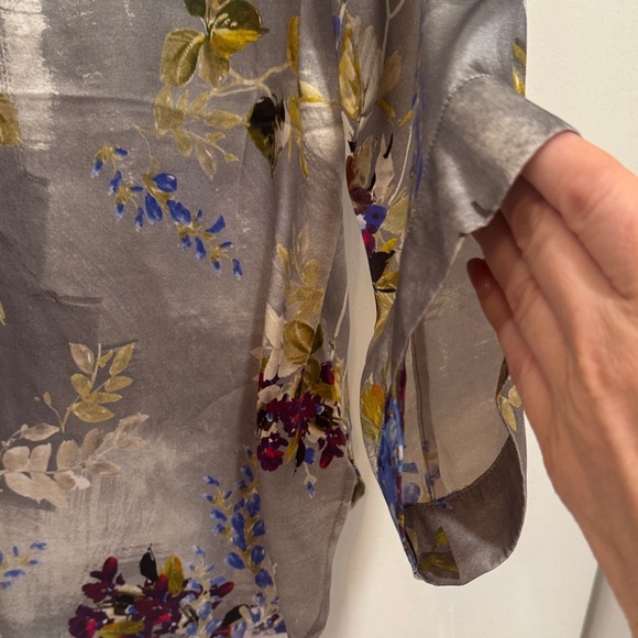 GO BY GO SILK Floral Multicolor Blouse - Picture 6 of 9